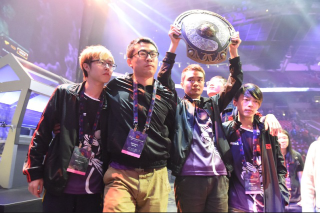 exclusive-review-neon